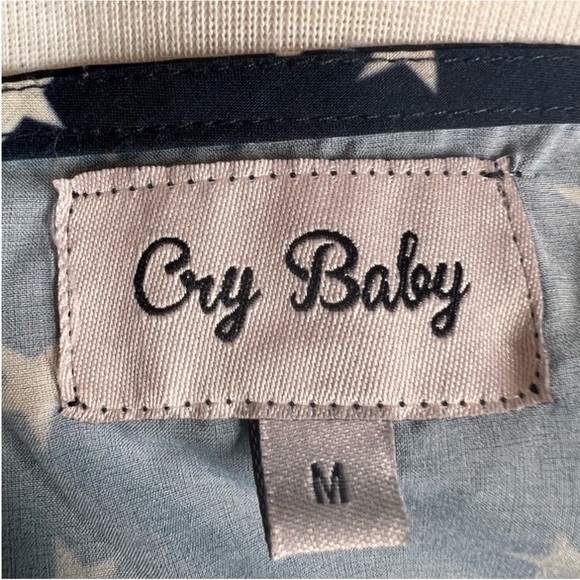EUC Cry Baby Star Print Crop Top - Picture 6 of 7